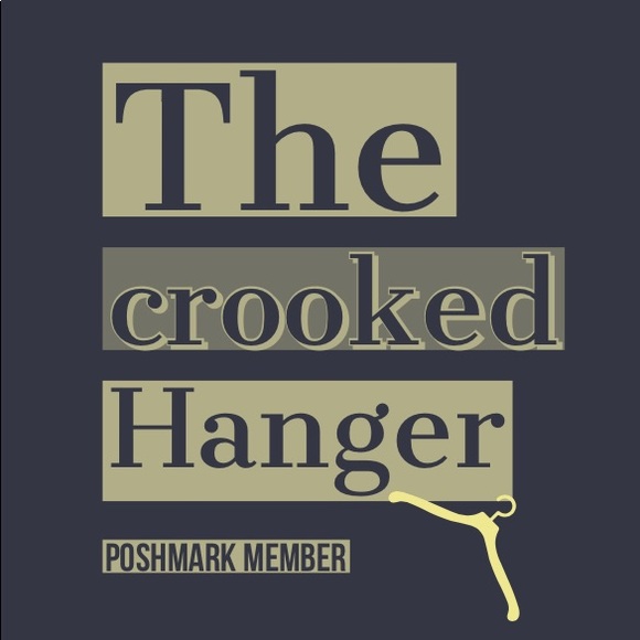 dacrookedhanger